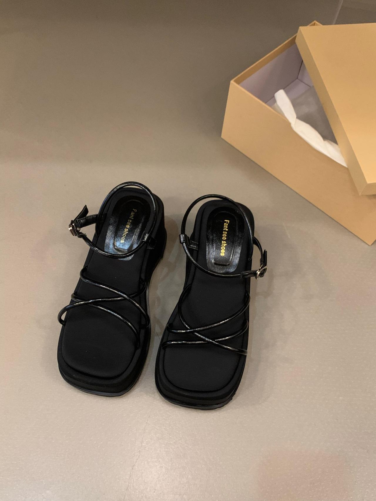 

European Station 2025 Summer New Wedge Heel Strap Platform Sandals Women s Height Increase One-word Silver Roman Shoes 40