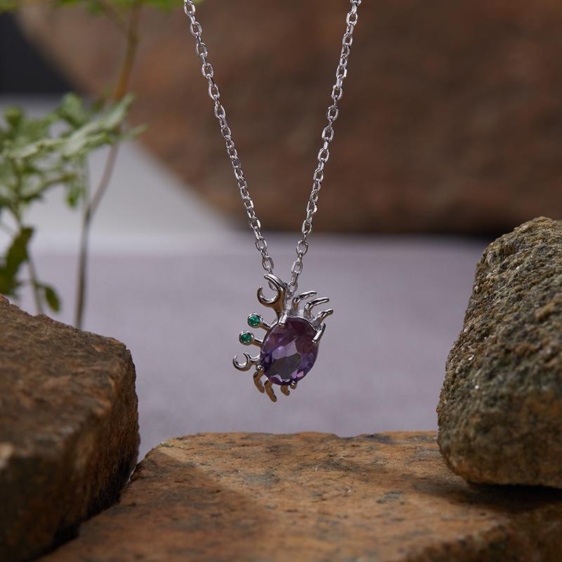 S925 Sterling Silver Japanese Small Fresh Crab Necklace Pendant Natural Colored Gemstone Collarbone Chain High Sense Does Not Fade Women