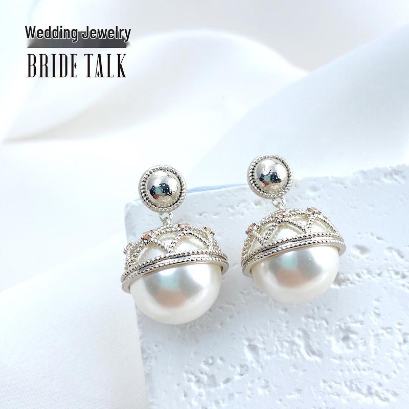 

French Retro Pearl Cutout Earrings - Elegant Gold-Plated Studs for Women