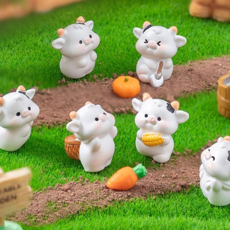 Cartoon Cow Figure Mini Miniatures Animal Garden Terrarium Resin Decorations Stakes Craft Landscaping Sculpture