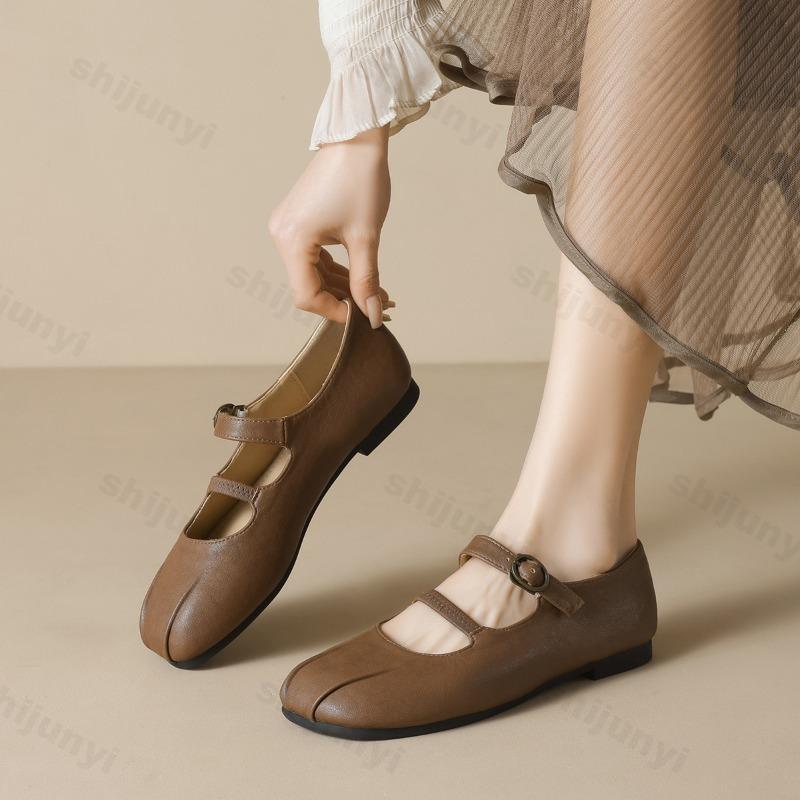 2025 Women's Shoes New Soft Soled Comfortable Mary Jane Shoes Buckle Strap Ballet Shoes Concise Shallow Mouth Flats