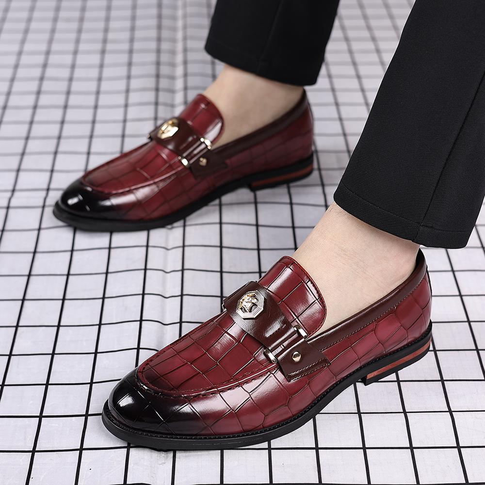 Tendenza Nuove Scarpe da Uomo in Pelle Verniciata con Motivo Coccodrillo Marca Designer Mocassini da Guida Scarpe Formali da Matrimonio Homecoming