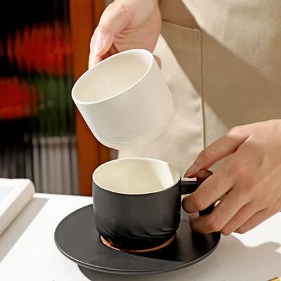Set Creativo Fatto a Mano Vintage Tazza da Caffè con Sottotazza Manico in Legno Pregiato Tazze in Ceramica Lusso Leggero Tazze per Colazione Tè al Latte