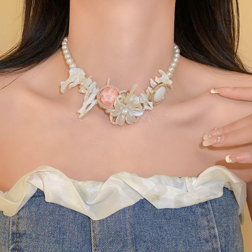 Resin Beach Necklace Jewelry Petal Pearl Beaded Choker Iris Flower Pendant Necklace  Beach