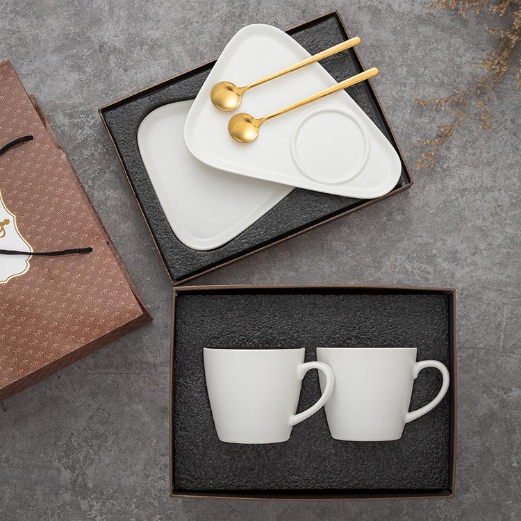 

Elegant Ceramic Coffee Cup Set with Spoon & Dessert Plate - Perfect for Afternoon Tea 240ml
