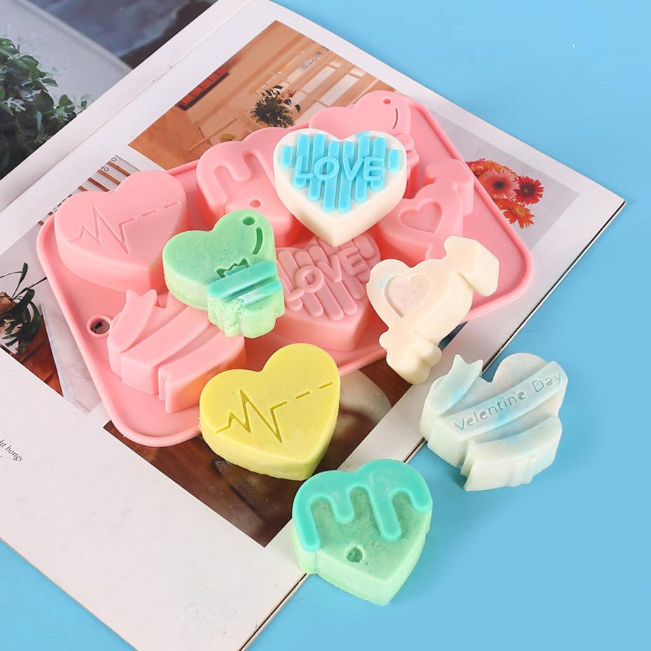1 Pcs 6 Holes Love Silicone Candy Mold DIY Heart Shaped Candle Soap Mould Chocolate Pudding Jelly Cake Decoration Baking Tools