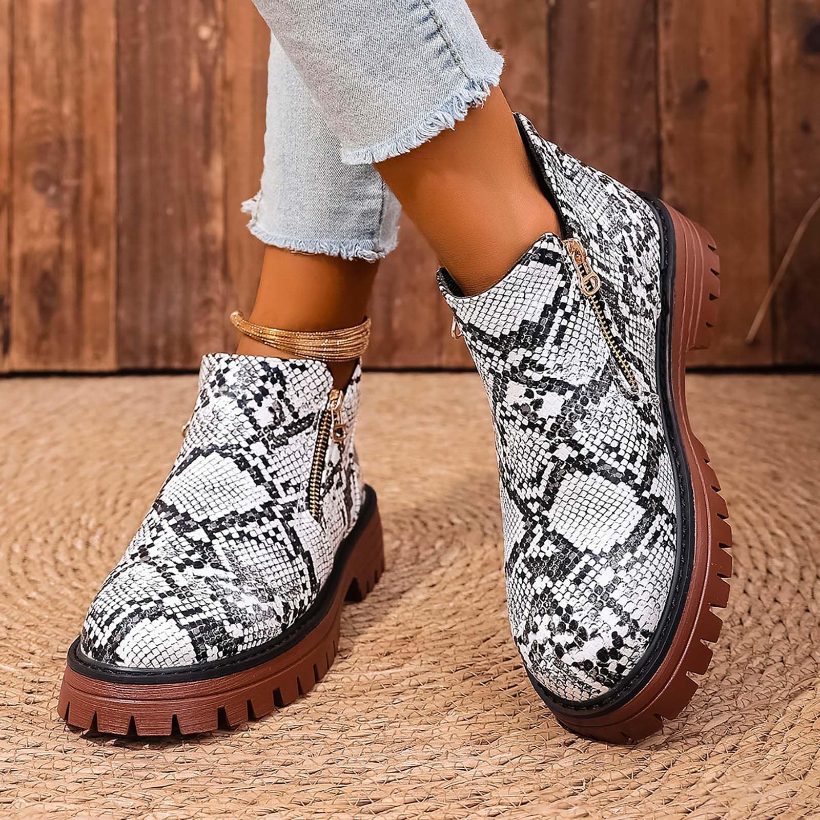 Женские Повседневные и Модные Британские Элегантные Низкие Ботинки на Низком Каблуке с Плоской Подошвой 39 чёрный 2670₽