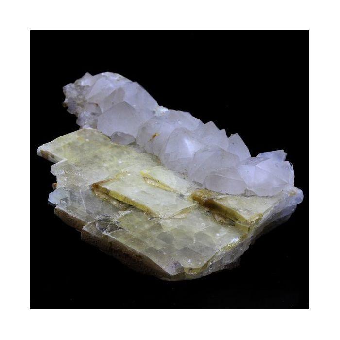 Pierres et Minéraux. Quartz + Baryte. 1149.0 ct. Chavaniac-Lafayette, Haute-Loire, France.