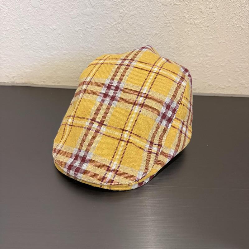 Vintage Japanese Plaid Beret Hat For Women With Short Brim Casual Fashion Accessory
