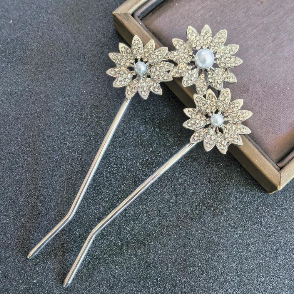 Luxuriöse U-förmige Blumige Quasten Haarspangen für Damen Neuer Chinesischer Stil Handgefertigte Haargabel Metall-Haarnadel Elegante Haaraccessoires