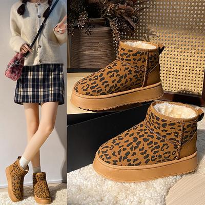 Leopard Print Thick Soled Snow Boots for Women, Seasonal Women's Shoes with Thick Velvet, Anti Slip and Warm Cotton Shoes