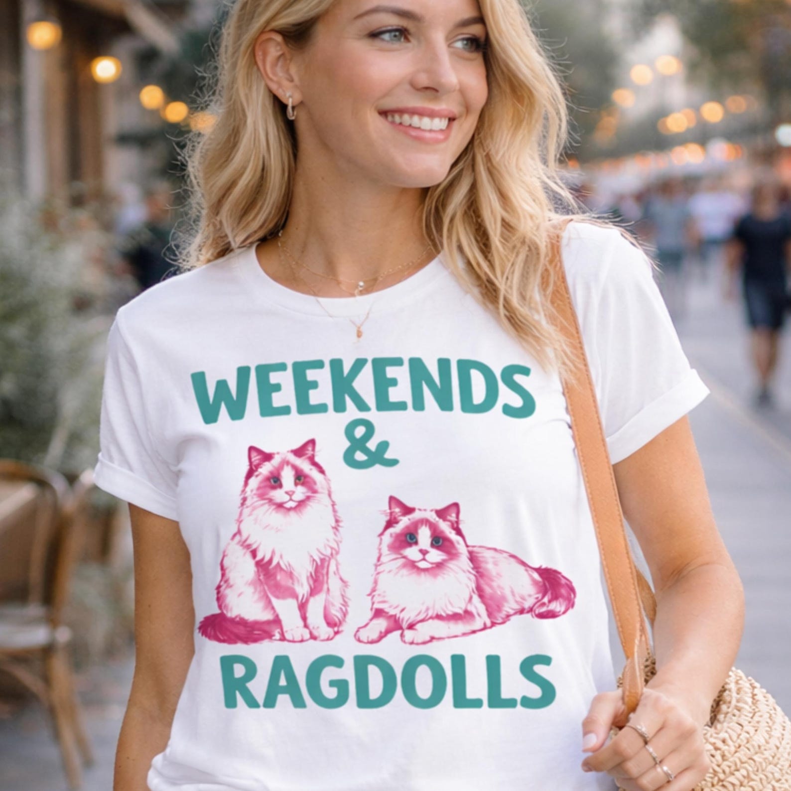 Weekends & Ragdolls T-Shirt | Ragdoll Cat Illustration Tee 2XL