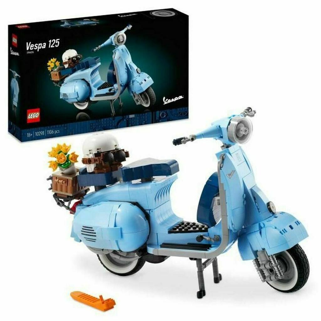 LEGO Icons Vespa 125 Model Kit Pastel Blue