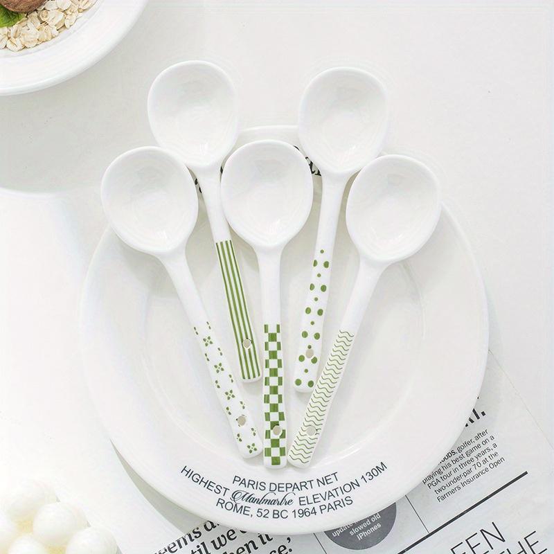 5 st 1 set Högkvalitativa Qingyao keramiska skedar och skedar, hushåll hög utseendenivå, enkla skedar, soppskedar med långt skaft, gröttskedar,