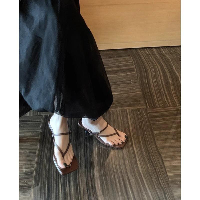 Schaffell-Version! Retro Sandalen Sommer Stiletto Zehensandalen Schuhe Damen tragen einfach Riemen Temperament hohe Absätze