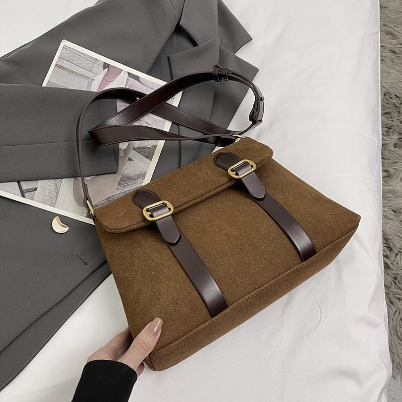Trendy Cross-border Style Brown Shoulder Bag With Retro Vibes
