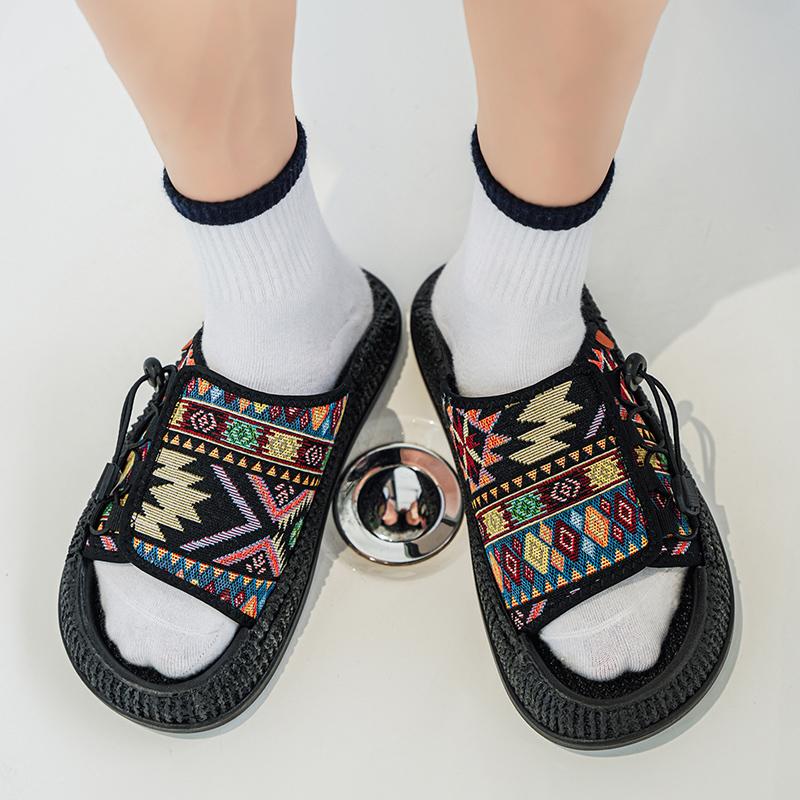 Men's slip-on slippers summer new light breathable outdoor casual sports slippers soft sole fashion youth city walking slippers