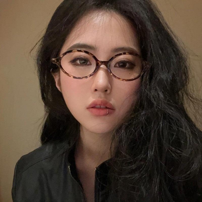 +1.0~+4.0 Anti-blue Light Reading Glasses for Women Y2K Fashion Elegant Women's HD Presbyopia Glasse