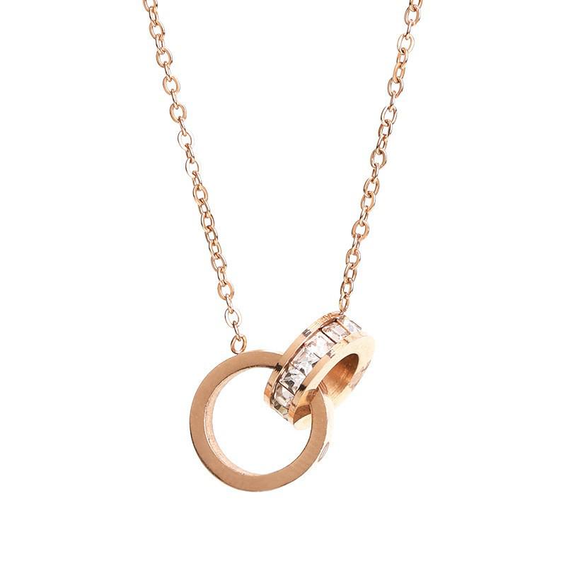 Rose Gold Interlocking Double Ring Diamond Necklace - Elegant Collarbone Accessory for Women