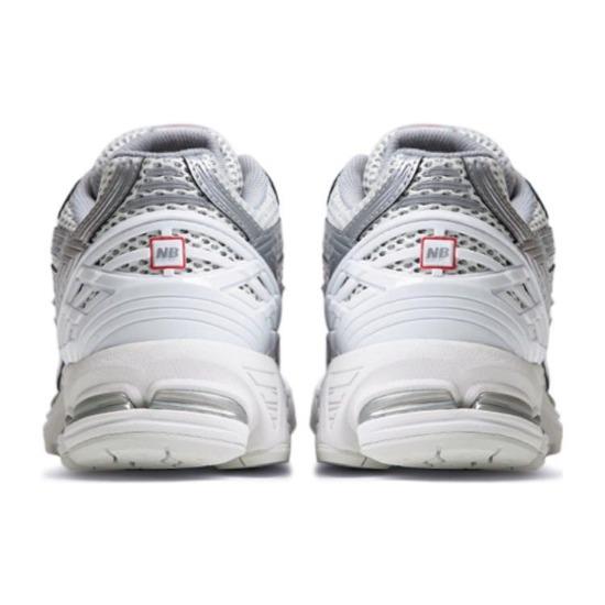New Balance 1906R Silver Unisex Sneakers White M1906RCB
