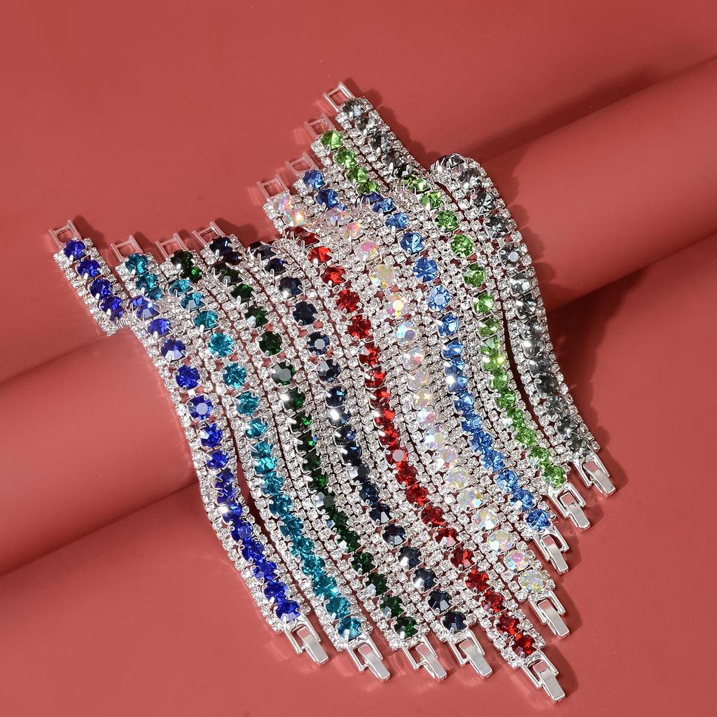 Elegant Crystal Necklace & Earrings Set for Weddings and Banquets