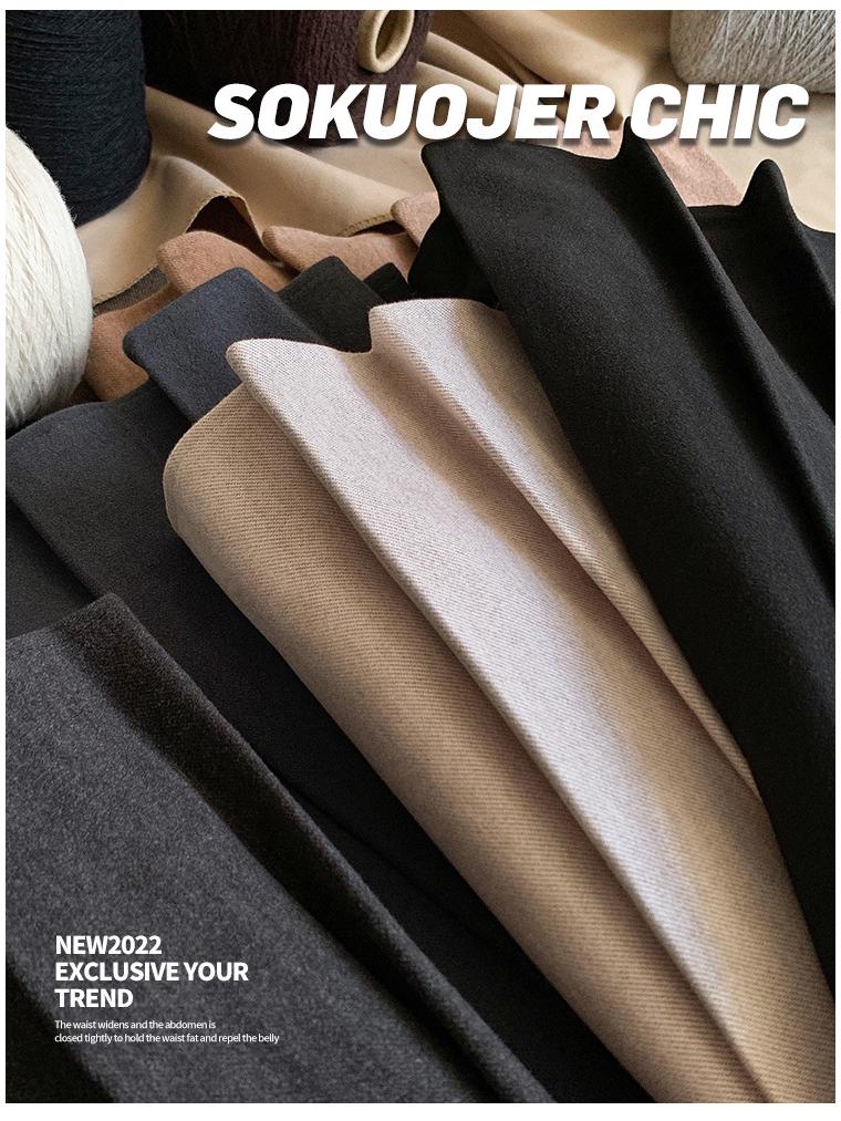 Women's High-Quality Black Wool Blend A-Line Pleated Skirt - Thick, High-Waisted, Slimming, Plus Size, Short Length for Autumn & Winter.