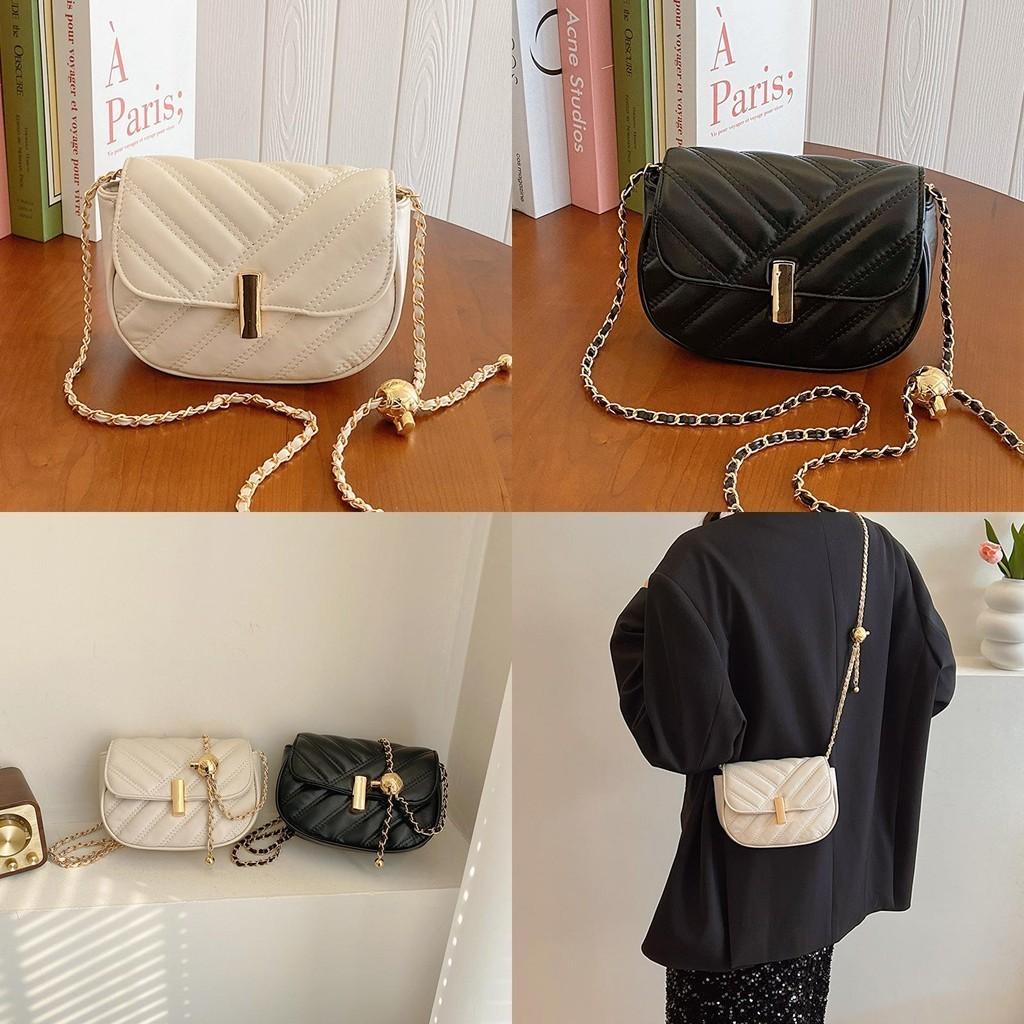 Chic Women's Small Chain Crossbody Bag Fashionable Spring 2024 Pu Leather Minimalist