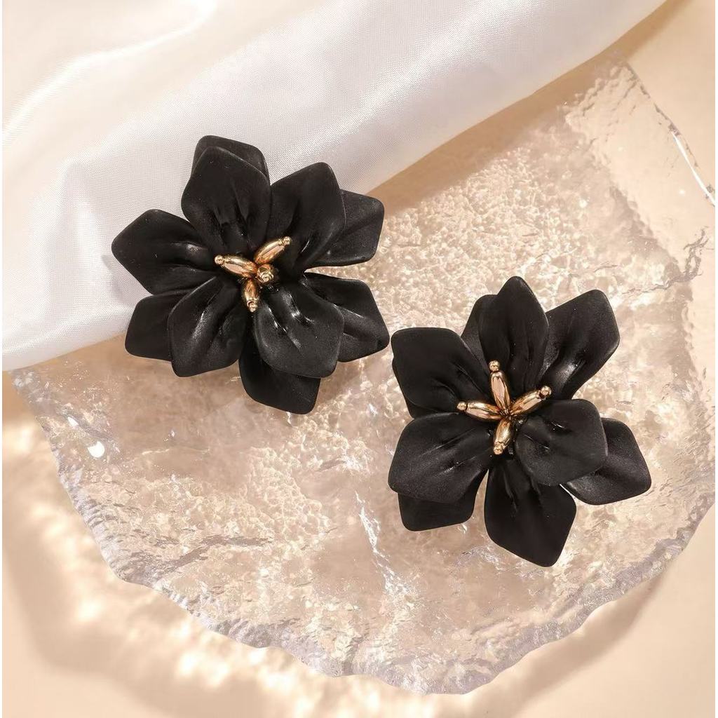 Sculptural Floral Acrylic Earrings Oversize Sweet Bloom Studs with a Modern Art Vibe OG050