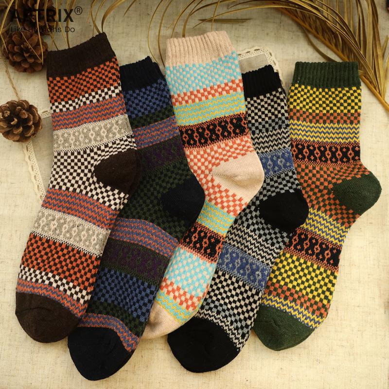 5 par höstvinter Harajuku högkvalitativa herrstrumpor Vintage förtjockade varma mode ullblandade fritidsstrumpor