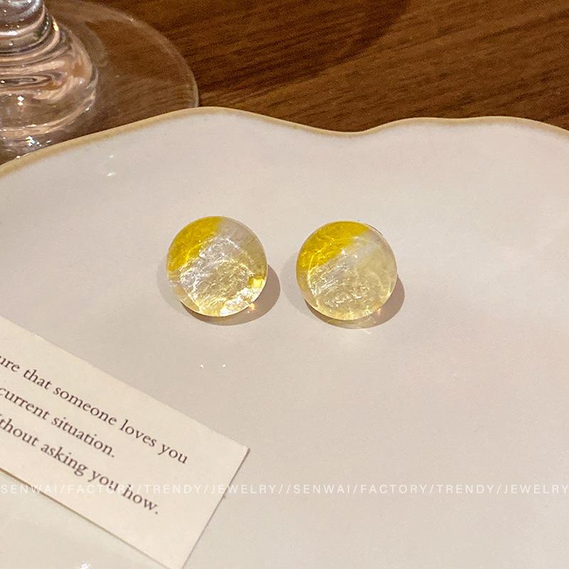 Sommer Dopamin Sternenhimmel farbene Steckerohrringe weibliches Designgefühl passend für den Sommer farbige Harzohren