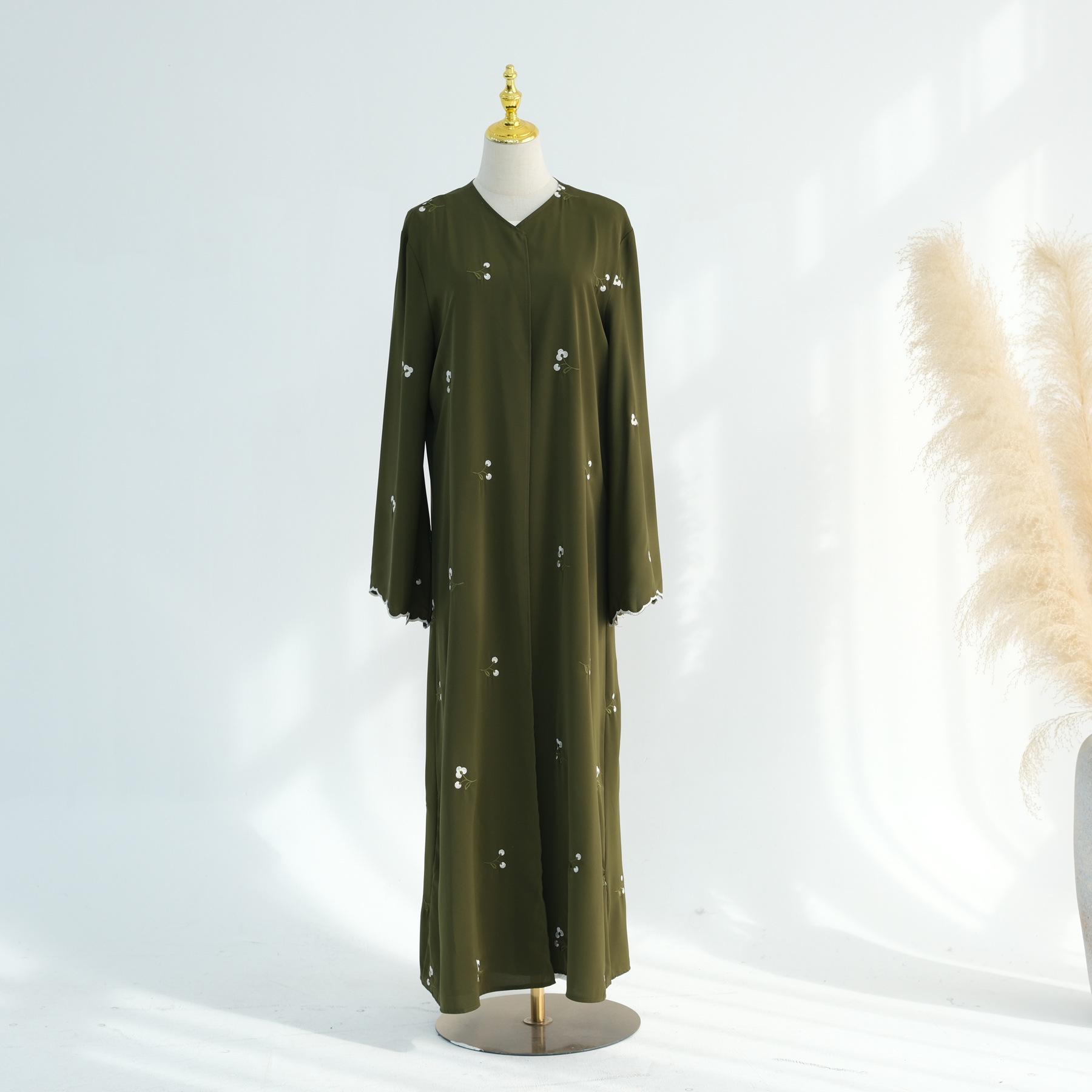 Aiyirui Plus Size Embroidered Dress Cardigan 1120 M