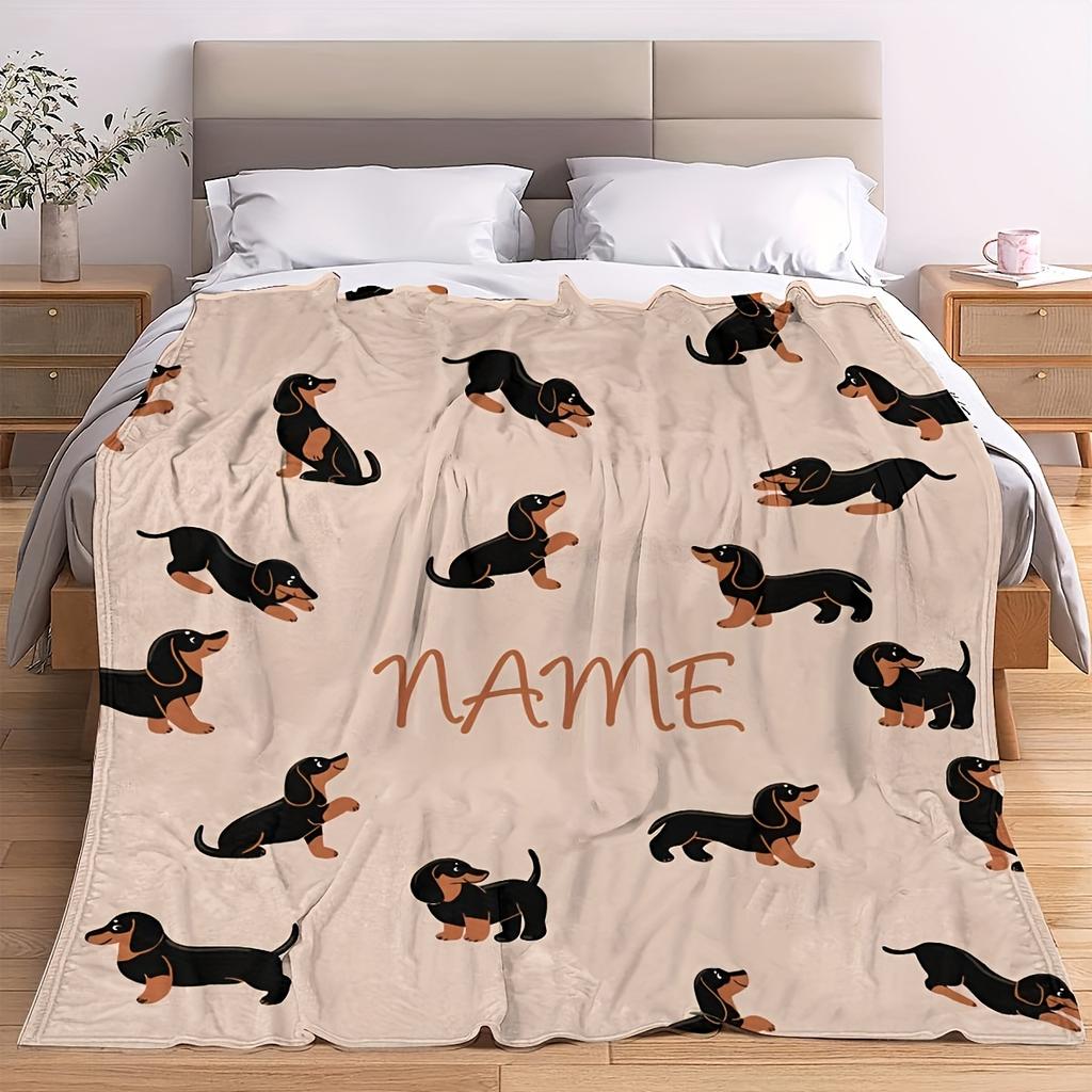 1pc Custom Name Blanket, Custom Name Dachshund Flannel Blanket Soft, Warm and Comfortable, Suitable for Sofa Beds