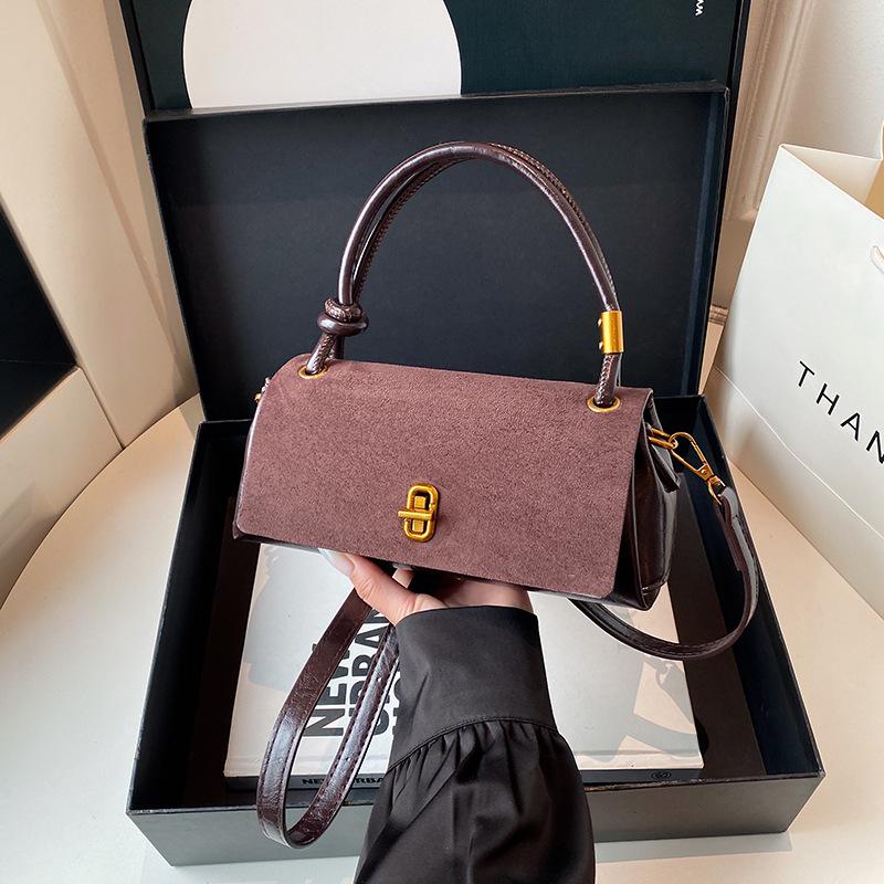 

2025 Autumn Hot-Selling High-End Women s Casual Niche Fashion Handbag: Versatile Single Shoulder & Crossbody 23CM, 9CM, 11CM