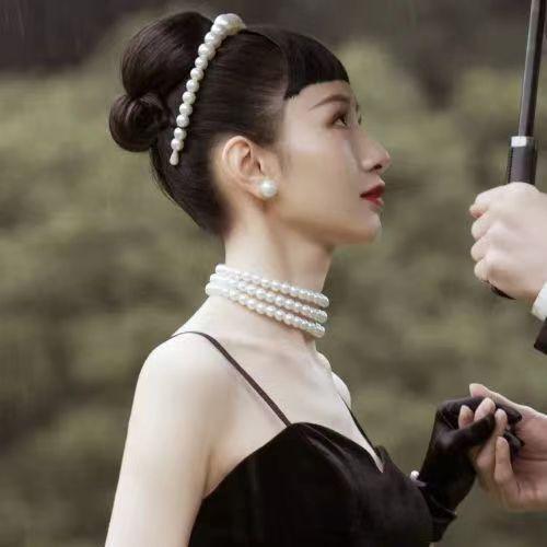 Multi-layer pearl necklace with cheongsam neck chain with long sweater chain multi-circle simple and versatile collarbone chain