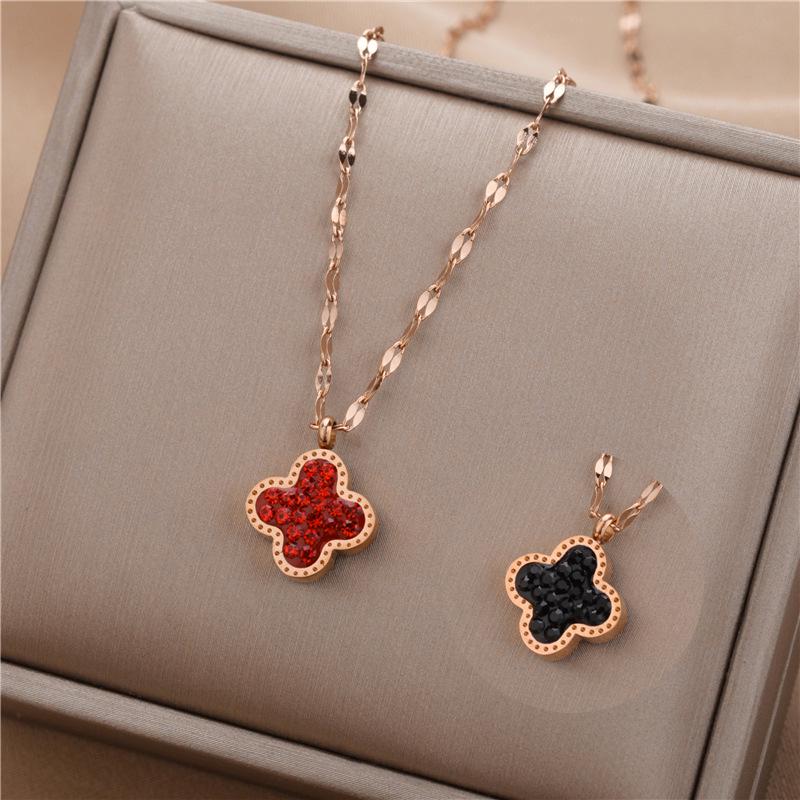 Elegant Colorfast 18K Rose Gold Necklace with Swan & Four-Leaf Clover Charm