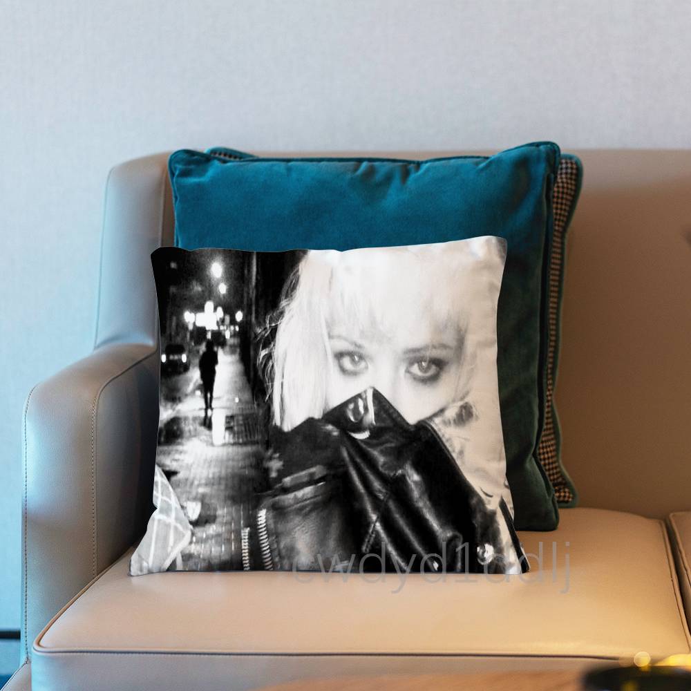 CCrystal Castles Band Amnesty Cushion Cover Pillow Cover Decor Pillowcase Printed Cushion Case For Couch