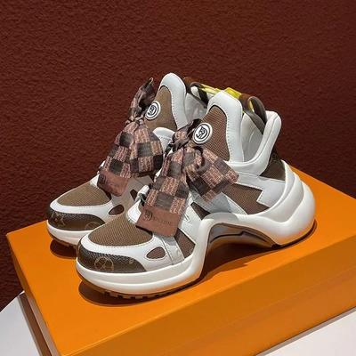 2024 Women Clunky Sneakers Designer Height Increasing Shoes Platform Trainers Casual Female Walking Jogging Sports Running Shoes