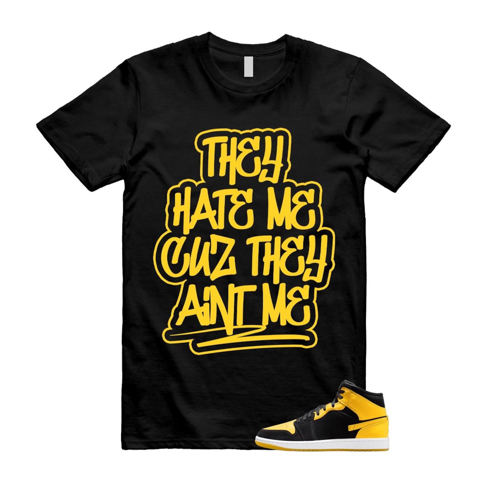 1 New Love Black Varsity Maize Yellow T Shirt Match AINT ME S