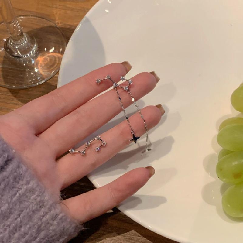 

Нежная романтическая галактика, новые асимметричные серьги-звезды, женский нишевый дизайн, высококачественные серьги для женщин