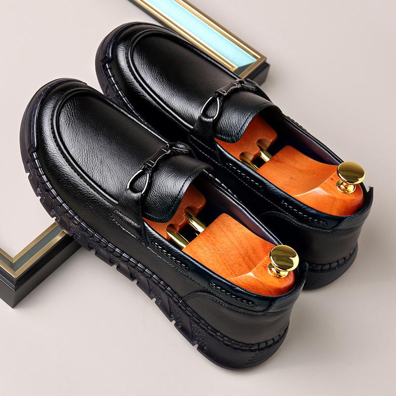 

Men s new autumn trend versatile flat-bottomed non-slip one-pedal shoes Men s casual leather shoes 38