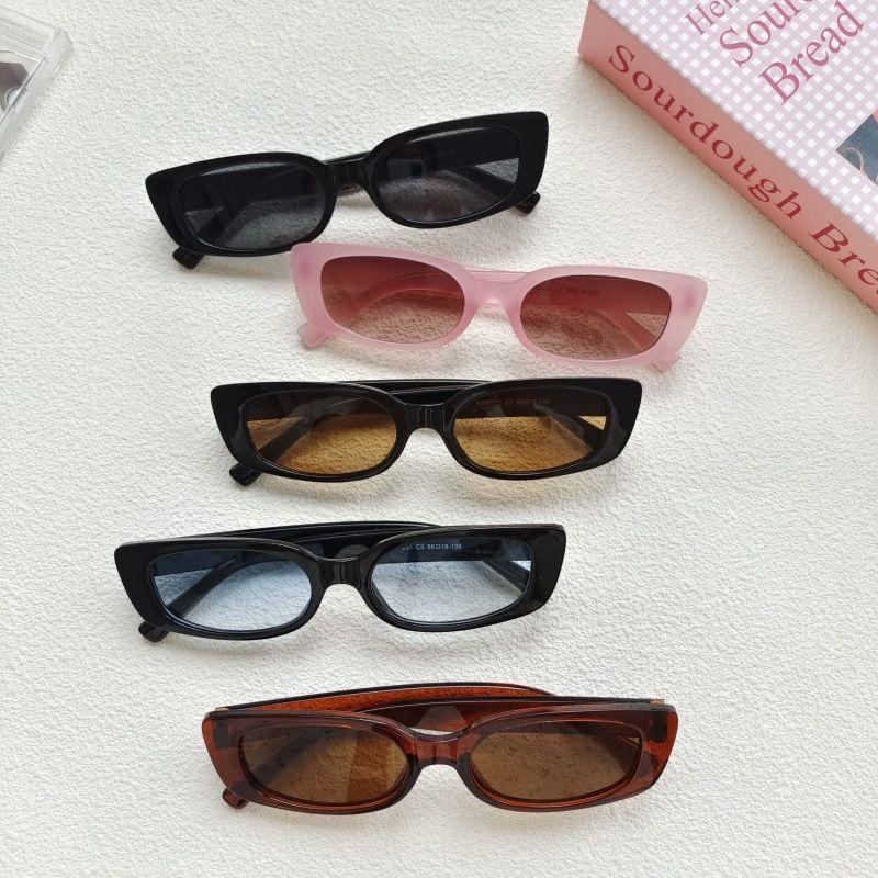 New Retro Small Frame Rectangular Fashion Sunglasses for Women Men's Summer Outdoor Driving Eyeglasses UV400 Eyewear