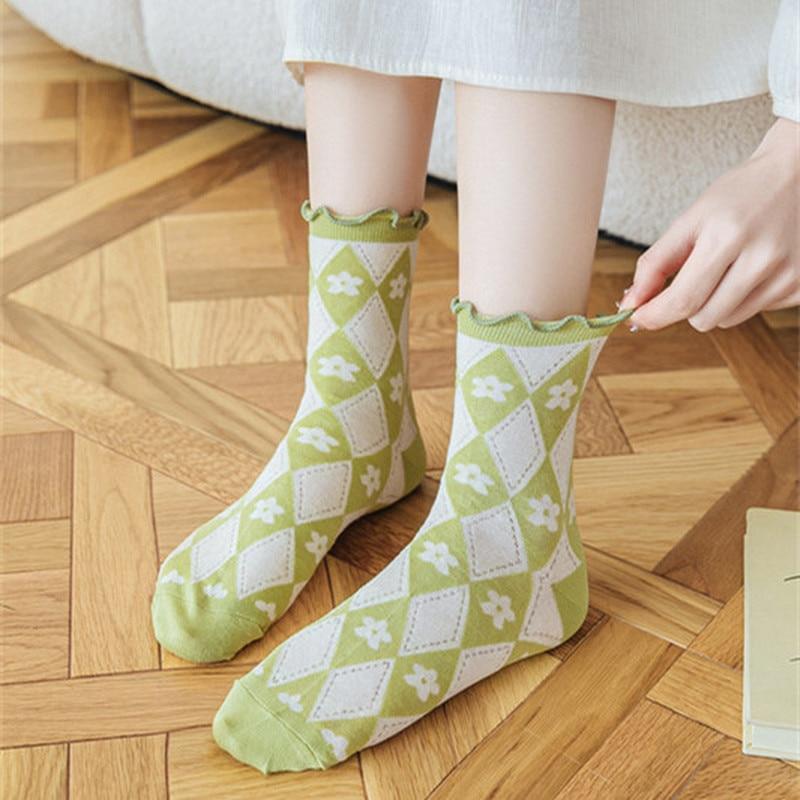 Grüne Rüschensocken Lolita Süße Mädchen Spitze Kniestrümpfe Hohle Dünne Sommer Atmungsaktive Harajuku Streetwear Damen Socken