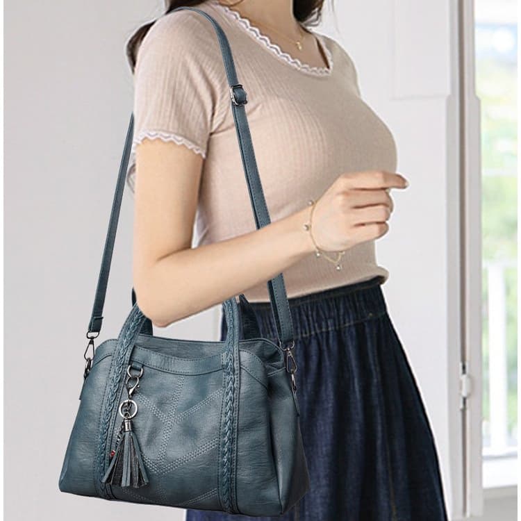 Retro style woven handbag shoulder messenger bag