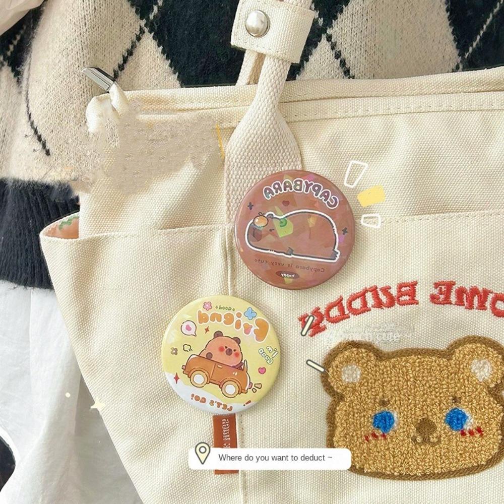 

Mental Animal Brooch Car Cartoon Pins Kawaii Capybara Badge Gift синій
