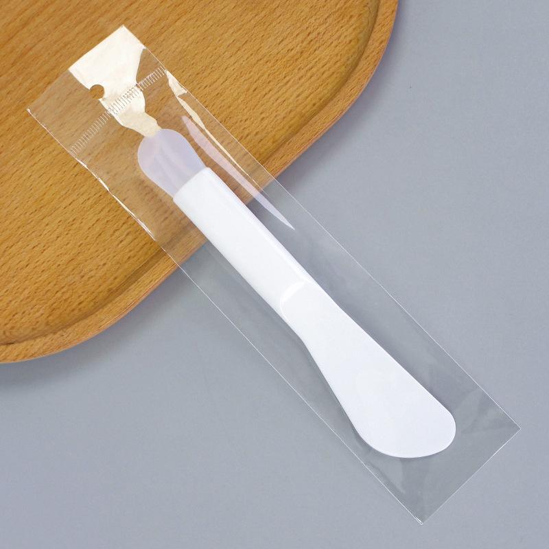 Double-Ended Silicone Mask Brush Mixing Stick Mask Scraper Soft-Tipped Spa Tool Makeup Brush