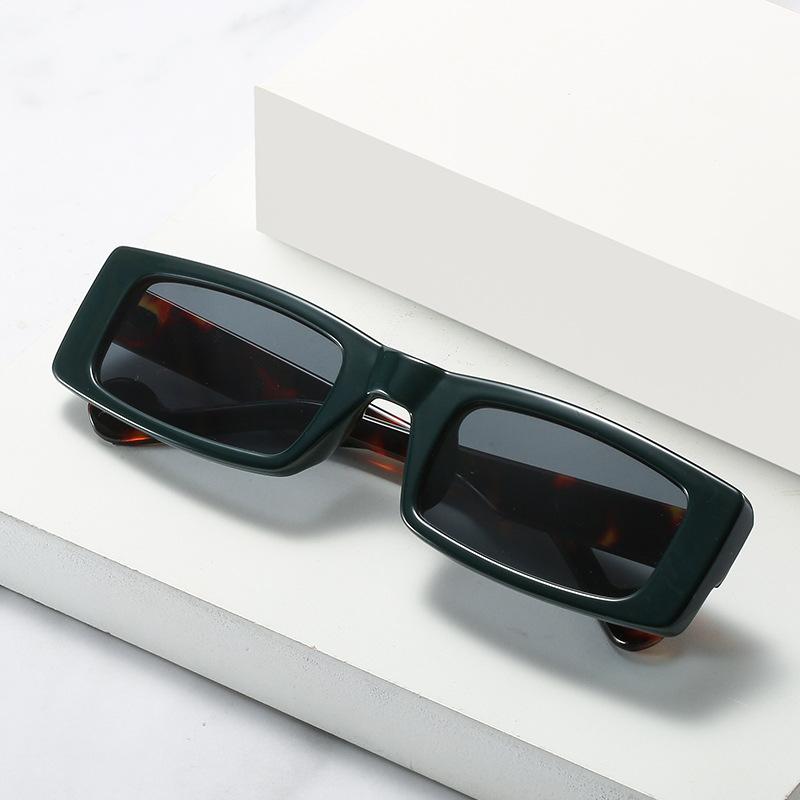 Box Sunglasses, Personalized Harley Which Glasses Of The Same Style, Street Photography Colorful Sunglasses For Women