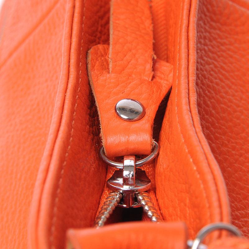 Echtleder Damen Schulter- & Umhängetaschen: Modische Unterarm- und quadratische Taschen aus Rindsleder