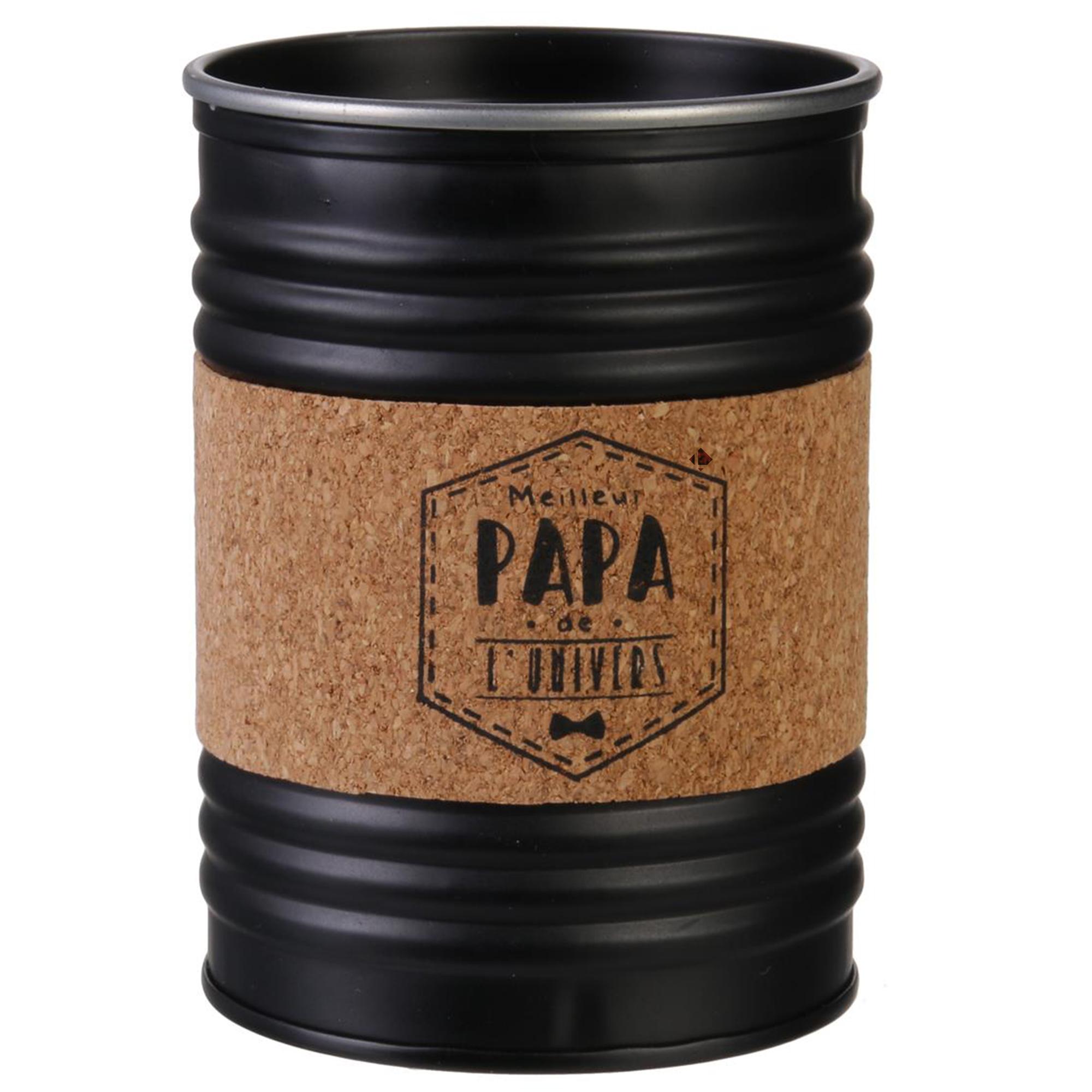 Una candela profumata GOLDEN DADDY