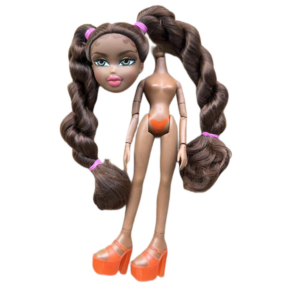 2001 Version Rare Face Doll Heads Classic Bratss Vintage Shoes Long Boots Girls Doll Parts For Collectors