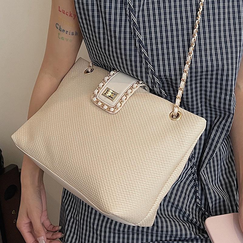 Fashion foreign shoulder bag withered grid chain bag niche trend casual handbag large capacity tote bag